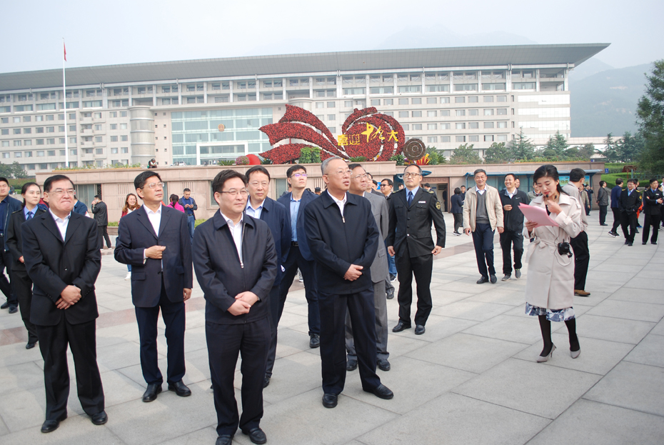 我市举办“富裕文明幸福新泰安”建设暨全市精神文明创建、省级食品安全城市创建风采展